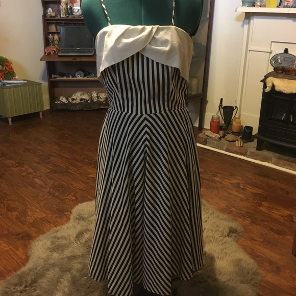 Striped Vintage Dress - Picture 1 of 8